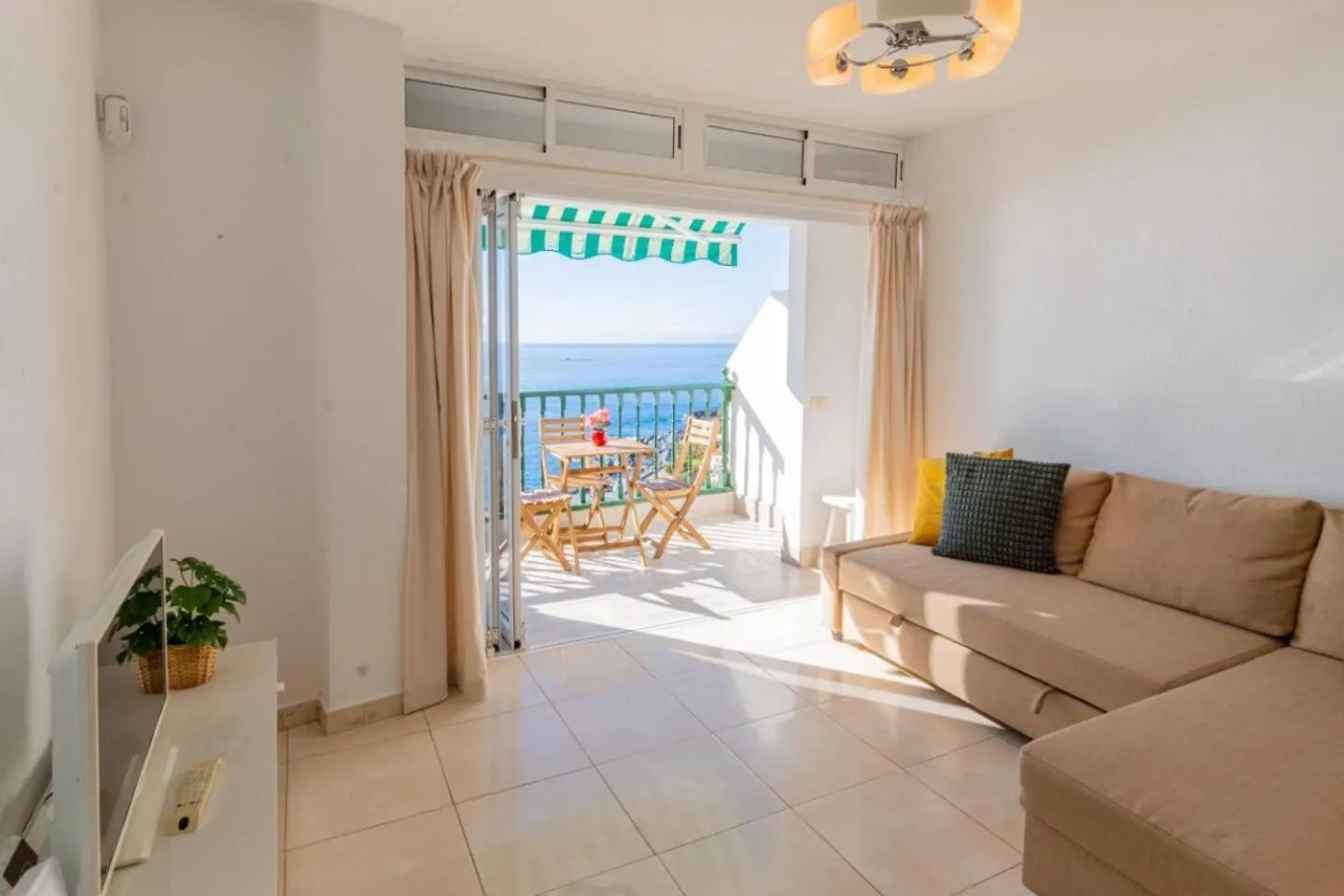 Sound Of The Ocean & Sun By Dream Homes Tenerife Puerto de Santiago  Puerto de Santiago (Tenerife)