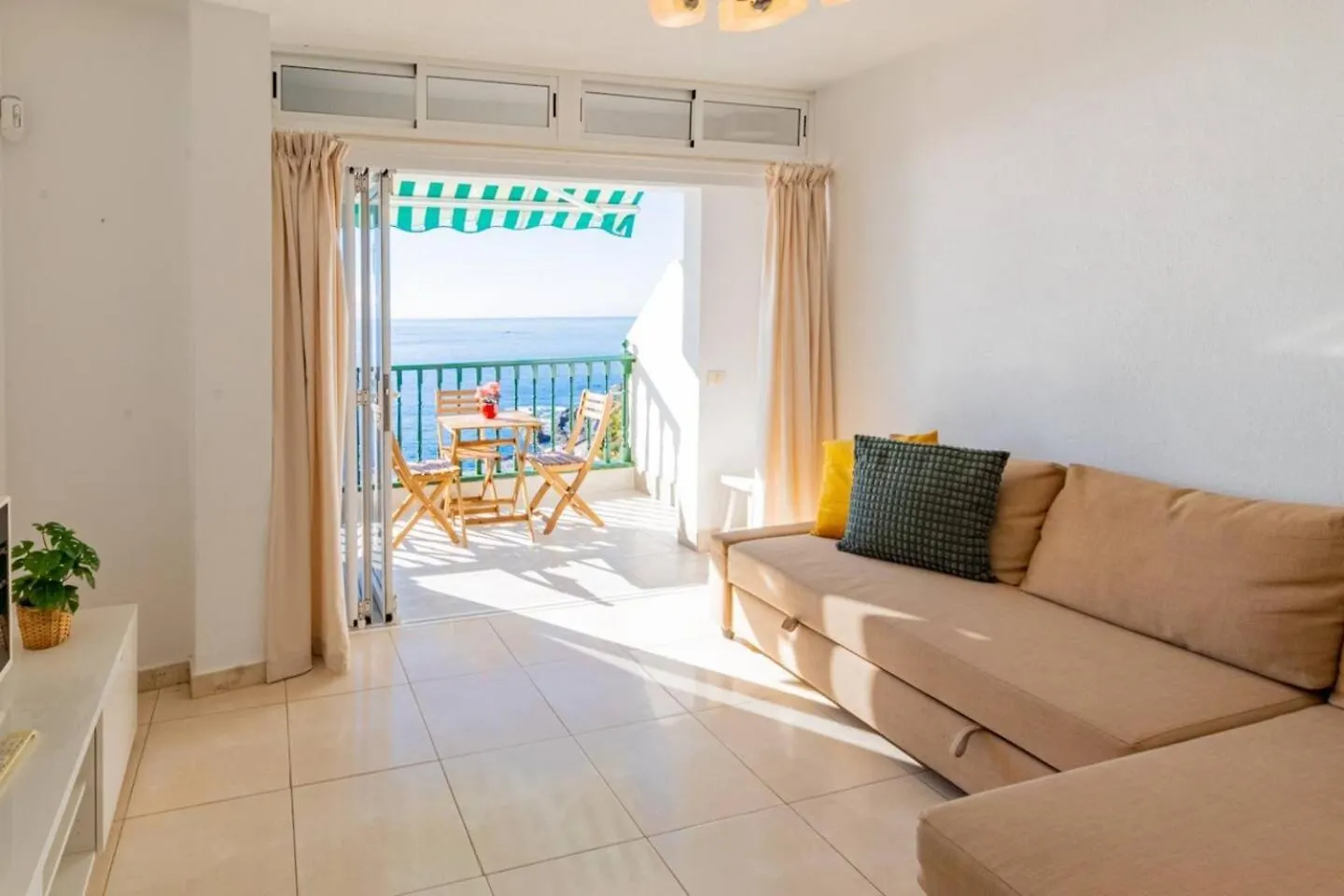 Sound Of The Ocean & Sun By Dream Homes Tenerife Puerto de Santiago  Spagna